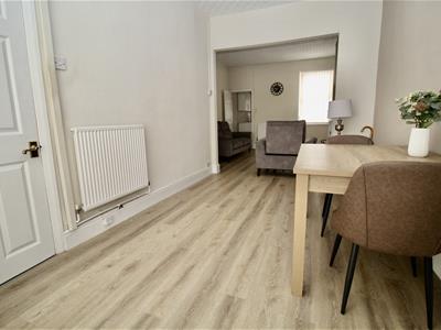 Picture 12